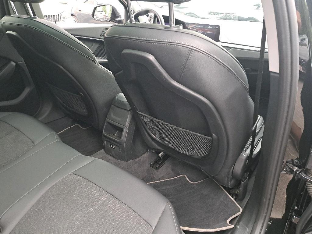 f4fce362-b060-49b0-8b7a-6921e6d90042